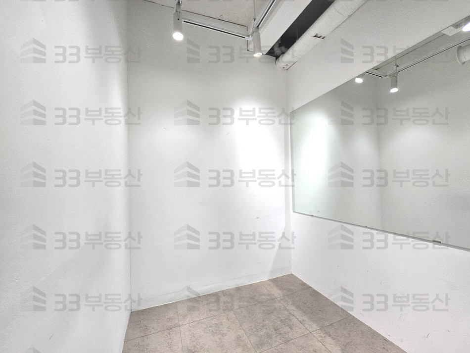 서울 서초구 잠원동 논현역 초역세권 스튜디오 사무실 월세 매물번호 10121 사진 3
