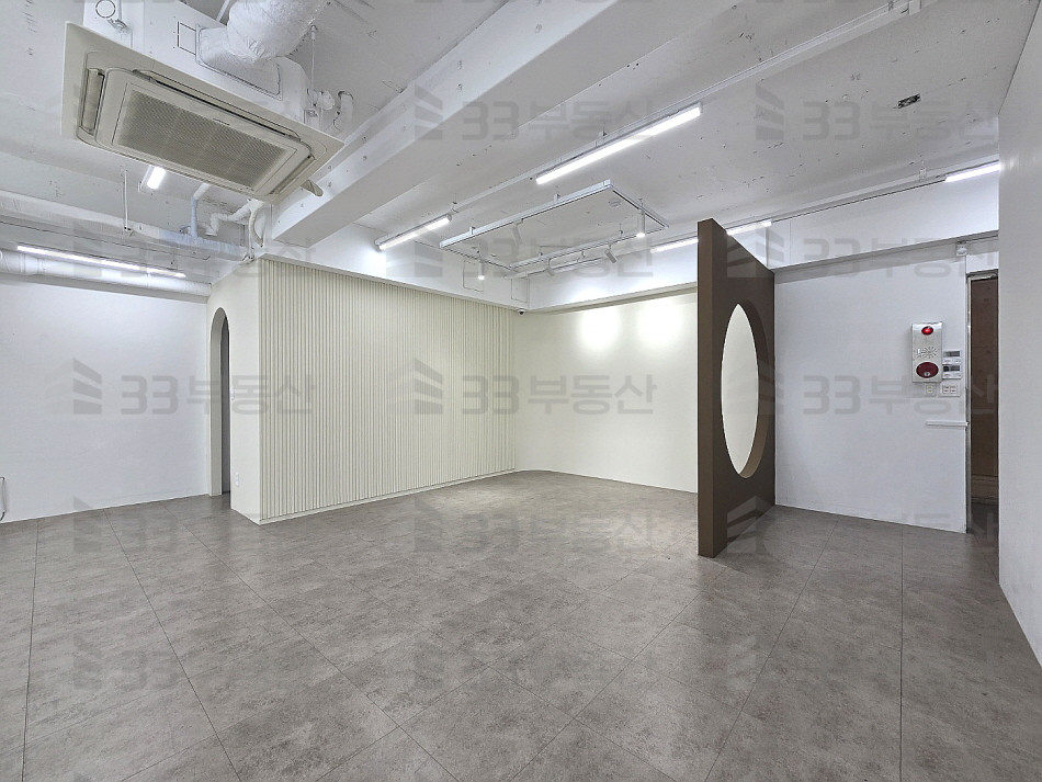 서울 서초구 잠원동 논현역 초역세권 스튜디오 사무실 월세 매물번호 10121 사진 4