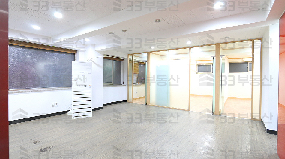 서울 강남구 논현동 학동역 인근 룸3개 인테리어된 사무실 월세 매물번호 10208 사진 2