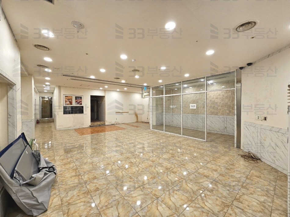 서울 강남구 대치동 현민타워동 대치동 테헤란로 이면 코너 건물 사무실 월세 매물번호 10214 사진 1