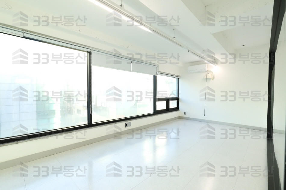 서울 강남구 삼성동 삼성중앙역 도보 5분이내 , 깔끔한 인테리어 사무실 ! 월세 매물번호 10020 사진 5
