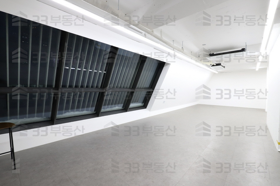 서울 강남구 대치동 주건축물제1동 선릉역 도보 3분, 학원/병의원/학원등 추천 ! 월세 매물번호 10029 사진 6