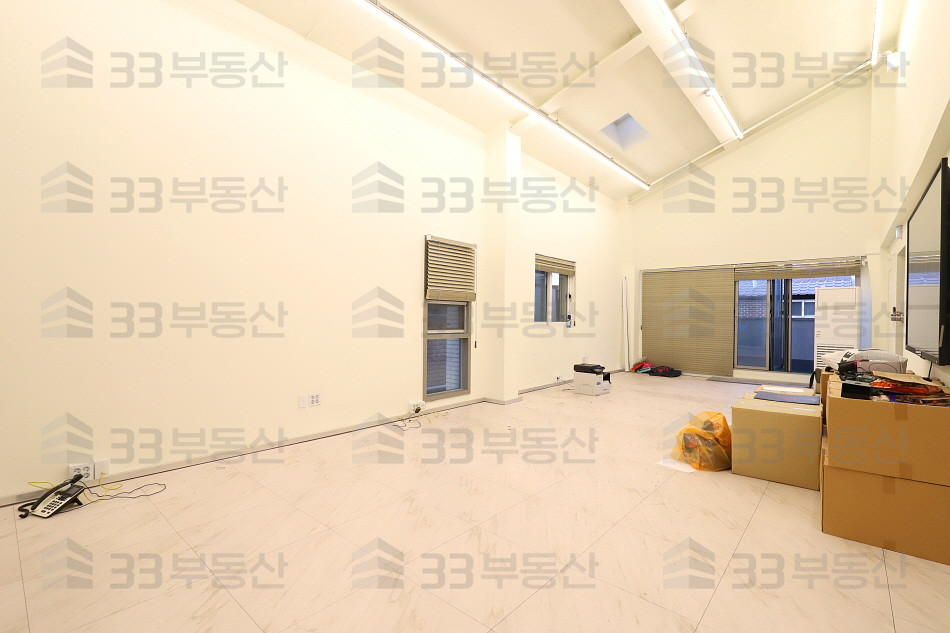 서울 강남구 논현동 언주역 ,신논현역 더블역세권! 월세 매물번호 10006 사진 2