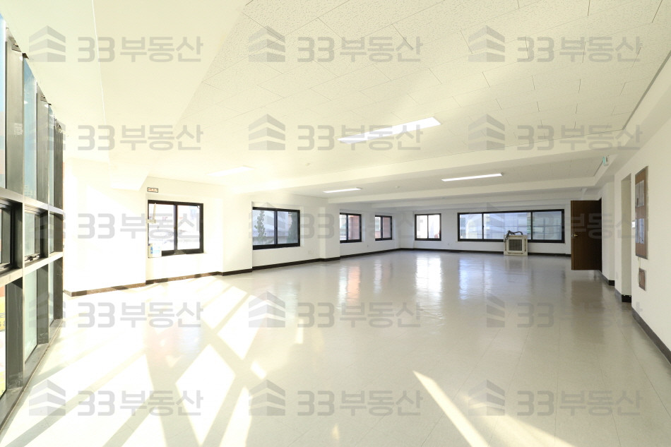 서울 강남구 삼성동 선릉역 도보 이용可 / 전용 50P 중소형사무실 ! 월세 매물번호 10051 사진 5