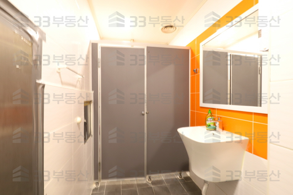 서울 강남구 역삼동 역삼역 도보 1분 ! 단독출입구, 無권리 상가 ! 월세 매물번호 10030 사진 10