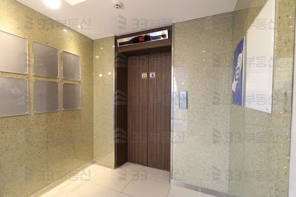 서울 강남구 신사동 압구정역 역세권, 복층구조, 인테리어 깔끔 월세 매물번호 10113 사진 2