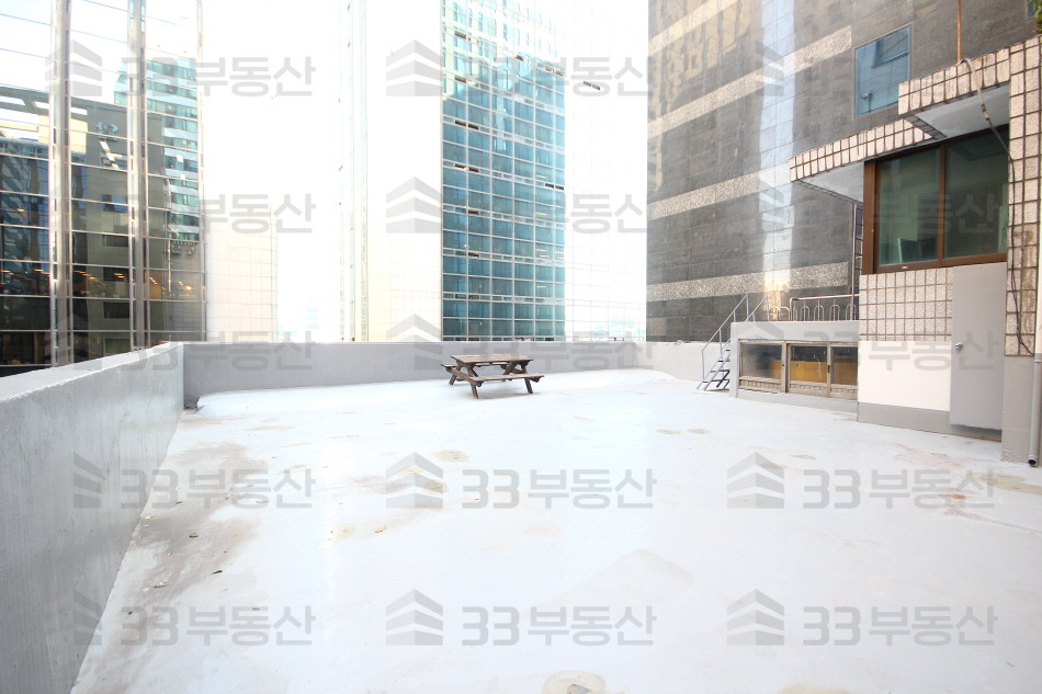 서울 강남구 역삼동 역삼역 초역세권, 리모델링, 컨디션 깔끔한 단독사옥 월세 매물번호 10116 사진 2