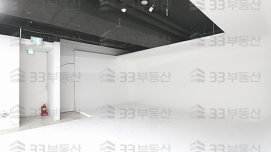 서울 강남구 논현동 지하1층전체사용 월세 매물번호 10053 사진 2