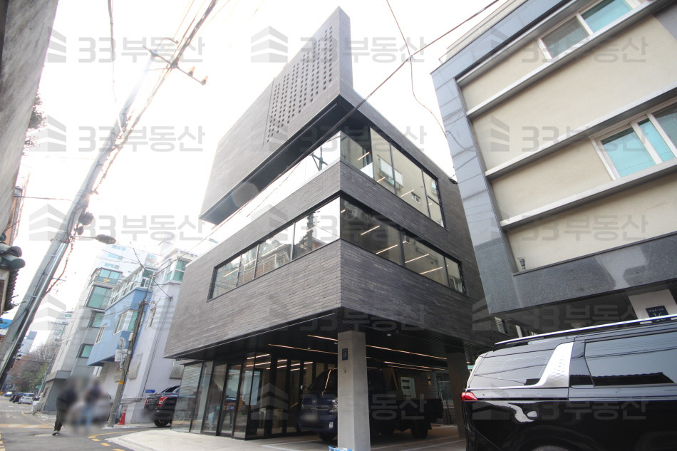 서울 강남구 역삼동 23년 신축급, 인테리어 깔끔, 디자인빌딩 통임대 월세 매물번호 10117 사진 1