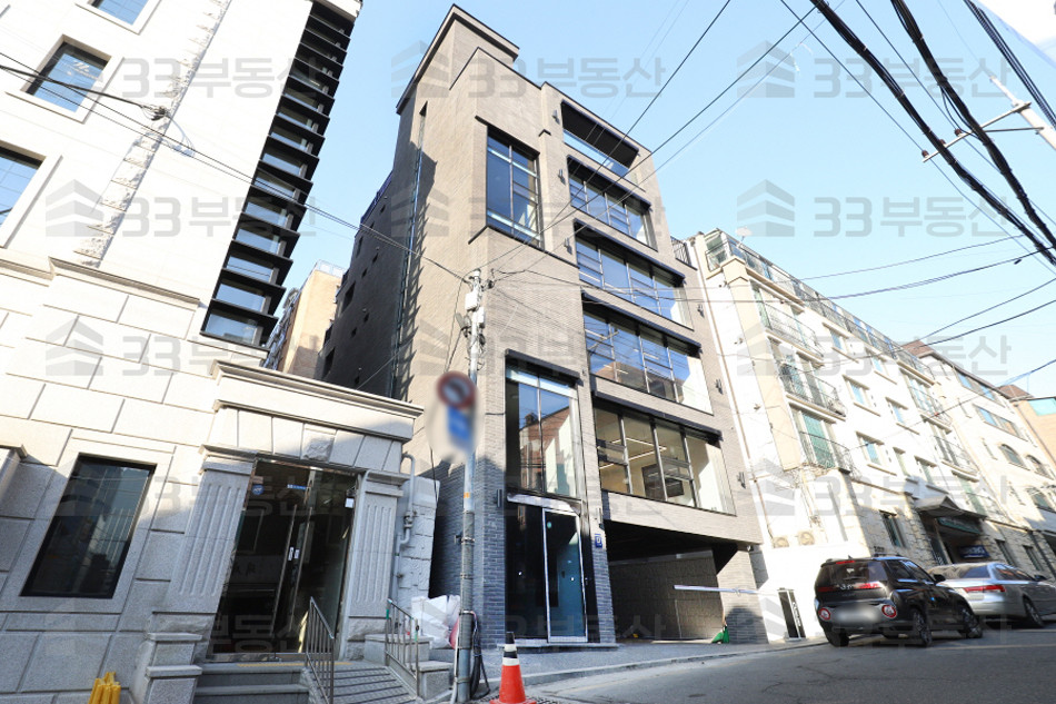 서울 강남구 논현동 언주역 초역세권, 대수선급 컨디션 우수한 단독사옥 월세 매물번호 10100 사진 1