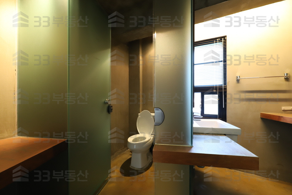 서울 강남구 역삼동 역삼역 도보 3분, 룸多.복층형 사무실 ! 월세 매물번호 10036 사진 5