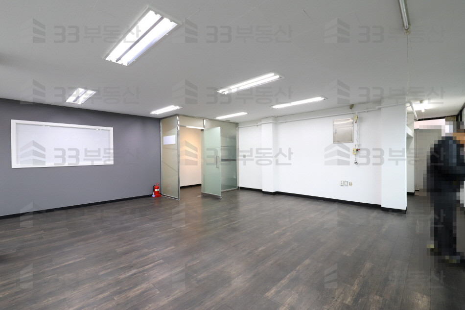 서울 강남구 역삼동 언주역 도보 3분, 가성비 좋은 중소형 사무실 ! 월세 매물번호 10102 사진 4