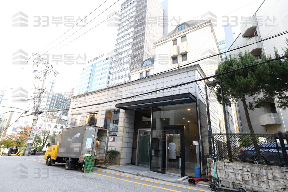 서울 강남구 역삼동 역삼역 도보5분, 가시성우수한 상가사무실! 월세 매물번호 10044 사진 11