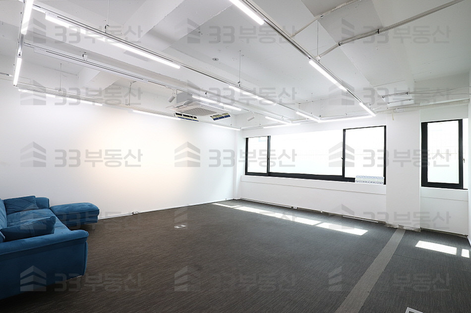 서울 강남구 논현동 학동역2분, 자주식주차, 노출천장 화이트톤 인테리어 사무실! 월세 매물번호 10267 사진 6