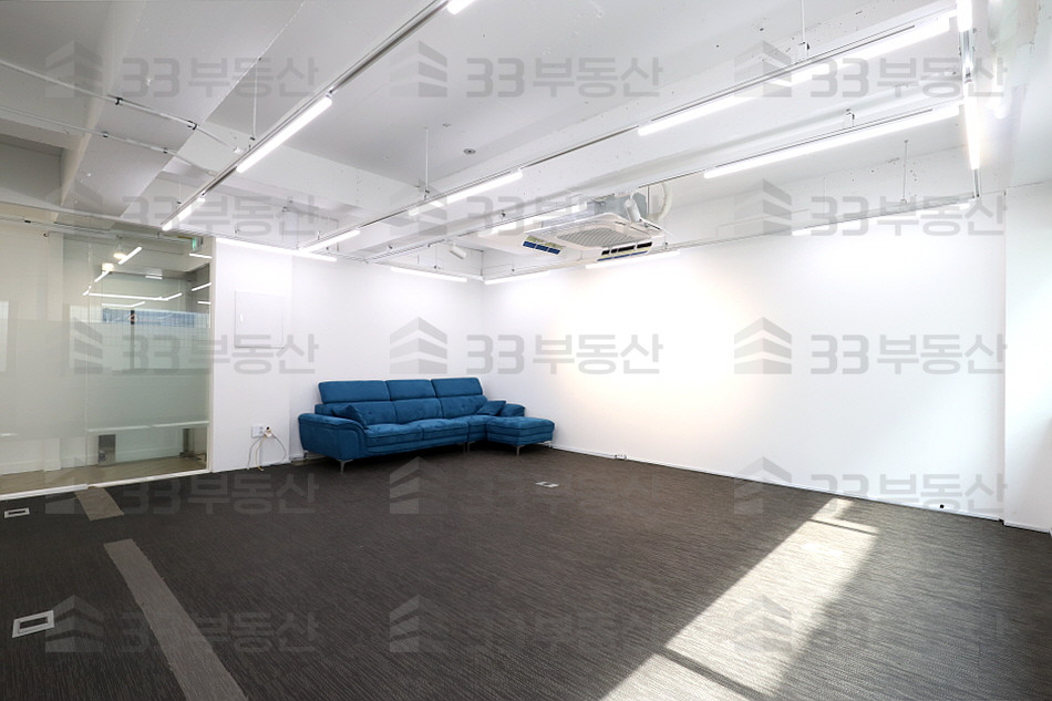 서울 강남구 논현동 학동역2분, 자주식주차, 노출천장 화이트톤 인테리어 사무실! 월세 매물번호 10267 사진 7