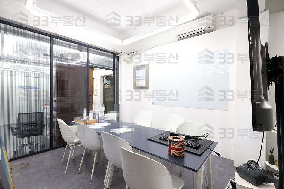 서울 강남구 논현동 언주역 도보 1분, 인테리어 사무실 ! 월세 매물번호 10270 사진 4