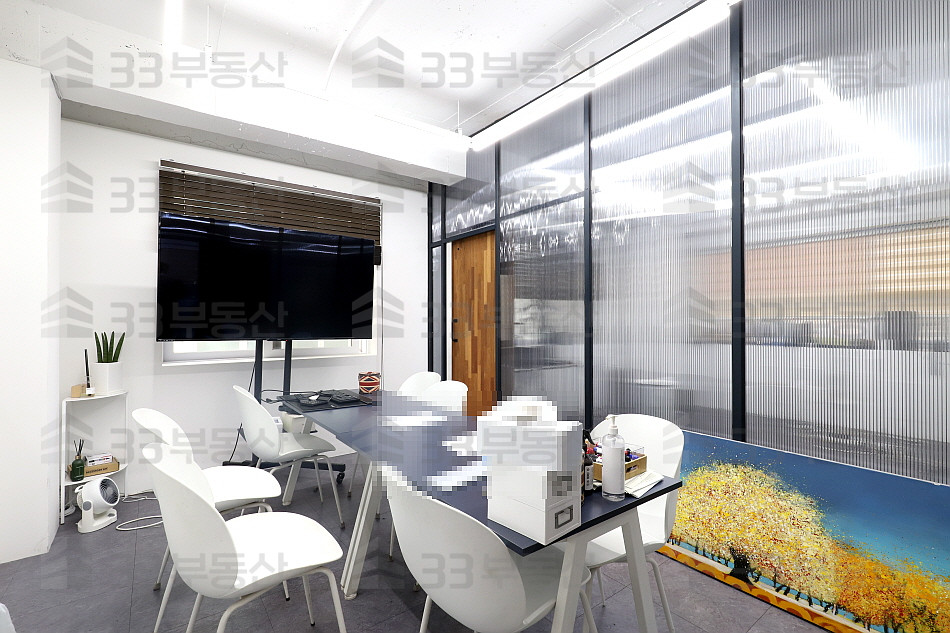 서울 강남구 논현동 언주역 도보 1분, 인테리어 사무실 ! 월세 매물번호 10270 사진 5