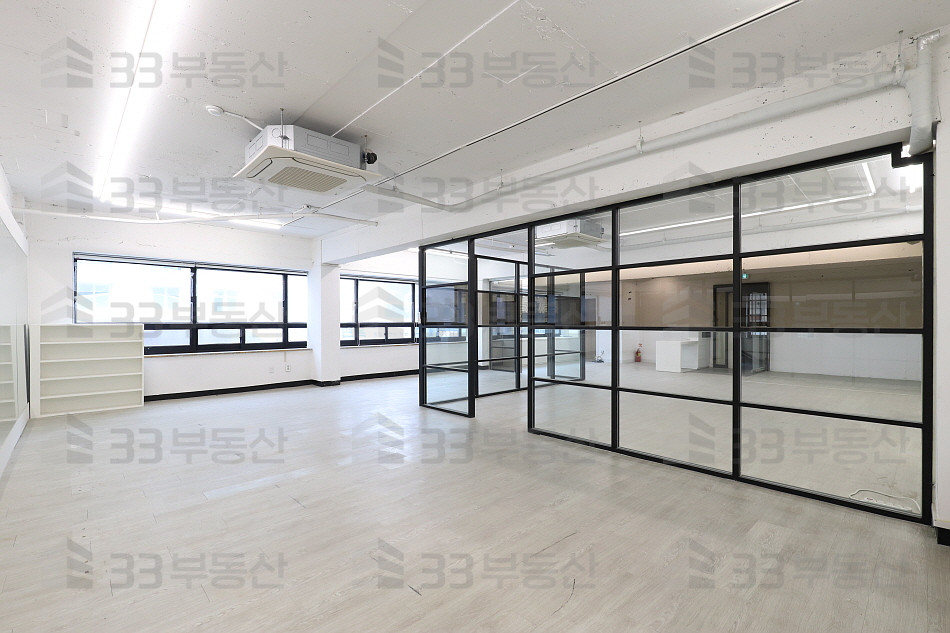 서울 강남구 논현동 도산공원 사거리 이면 깔끔한 사무실 월세 매물번호 10264 사진 3