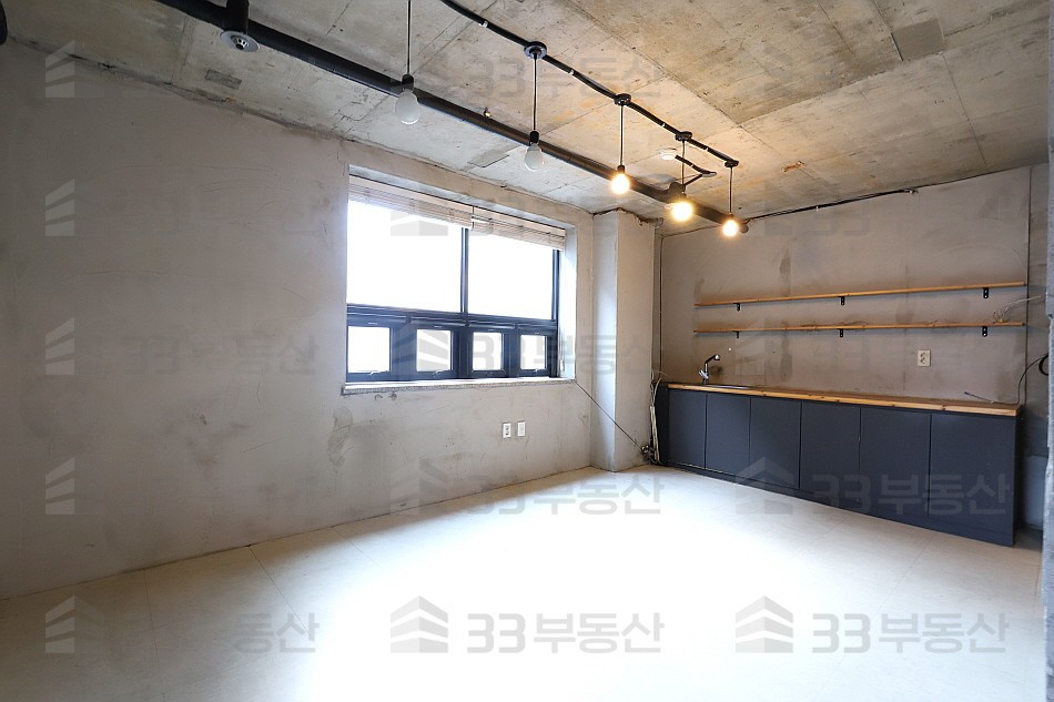 서울 강남구 삼성동 삼성중앙역 도보 3분, 단독출입구有, 전용 65P 월세 매물번호 10275 사진 2