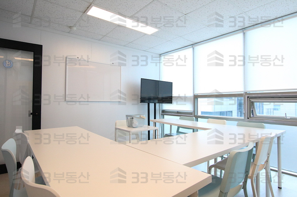 서울 강남구 역삼동 언주역 초역세권 인테리어된 깔끔한 사무실 월세 매물번호 10278 사진 4