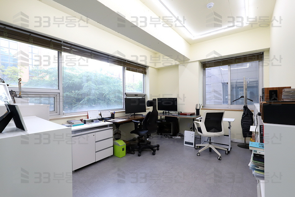 서울 강남구 역삼동 역삼역인근 3룸 깔끔한 중소형사무실 ! 월세 매물번호 10284 사진 4