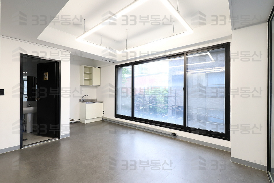서울 서초구 잠원동 논현역인근 인테리어굿 2룸 중소형사무실! 수도O엘베O주차O 월세 매물번호 10291 사진 5
