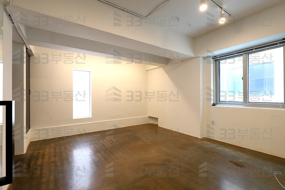 서울 강남구 신사동 인테리어사무실 2룸 가성비좋은 중소형상가사무실! 월세 매물번호 10294 사진 3