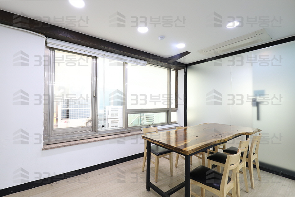 서울 강남구 신사동 3룸 탕비실有 자주식주차可 인테리어完 천장형에어컨5대 ! 월세 매물번호 10317 사진 5