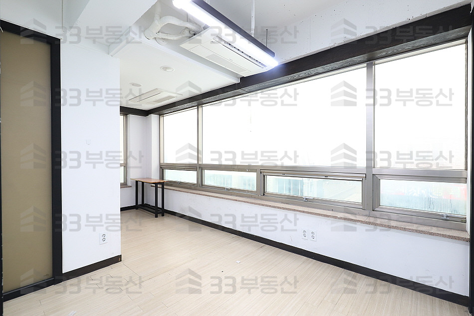 서울 강남구 신사동 3룸 탕비실有 자주식주차可 인테리어完 천장형에어컨5대 ! 월세 매물번호 10317 사진 6