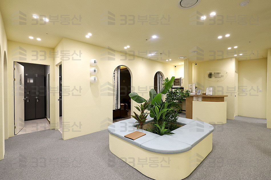 서울 강남구 역삼동 역삼동 대로변 가성비 인테리어사무실 전용大 ! 월세 매물번호 10326 사진 1