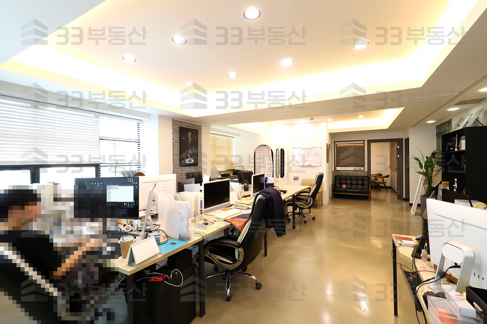 서울 강남구 신사동 역세권 중소형사무실 월세 매물번호 10312 사진 2