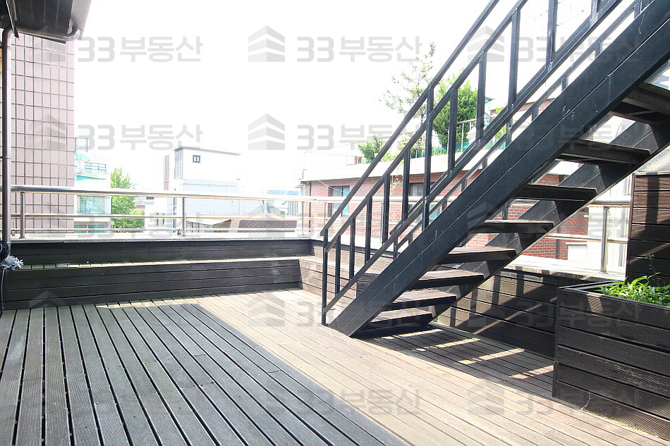 서울 강남구 청담동 청담동 역세권 중소형사무실, 옥외 널찍한 테라스 사용 가능 월세 매물번호 10303 사진 2