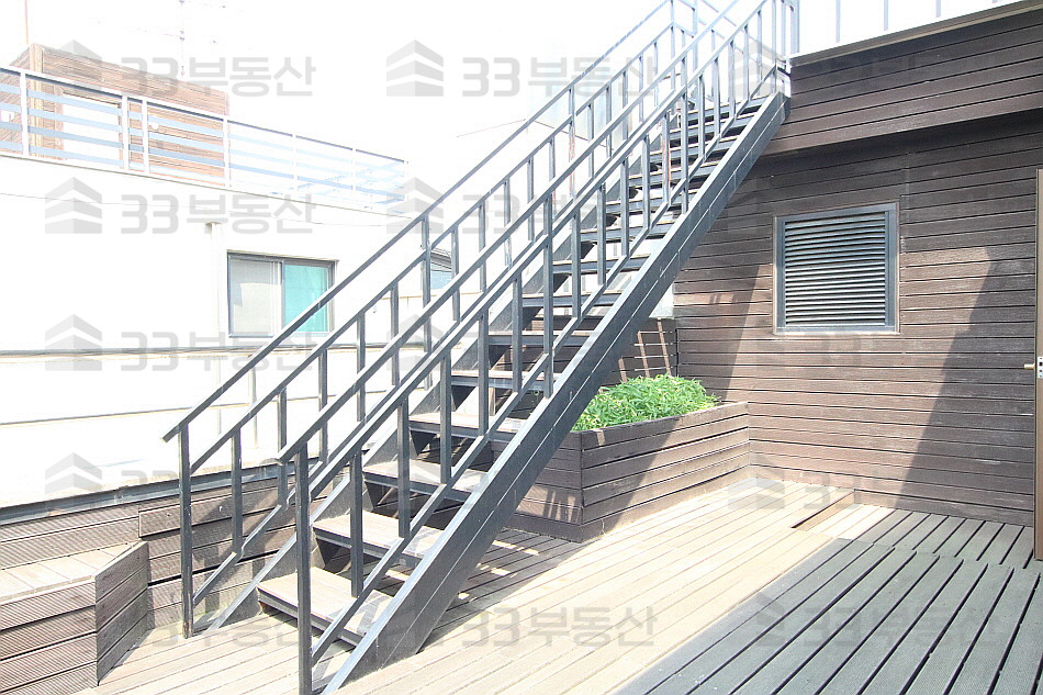 서울 강남구 청담동 청담동 역세권 중소형사무실, 옥외 널찍한 테라스 사용 가능 월세 매물번호 10303 사진 9