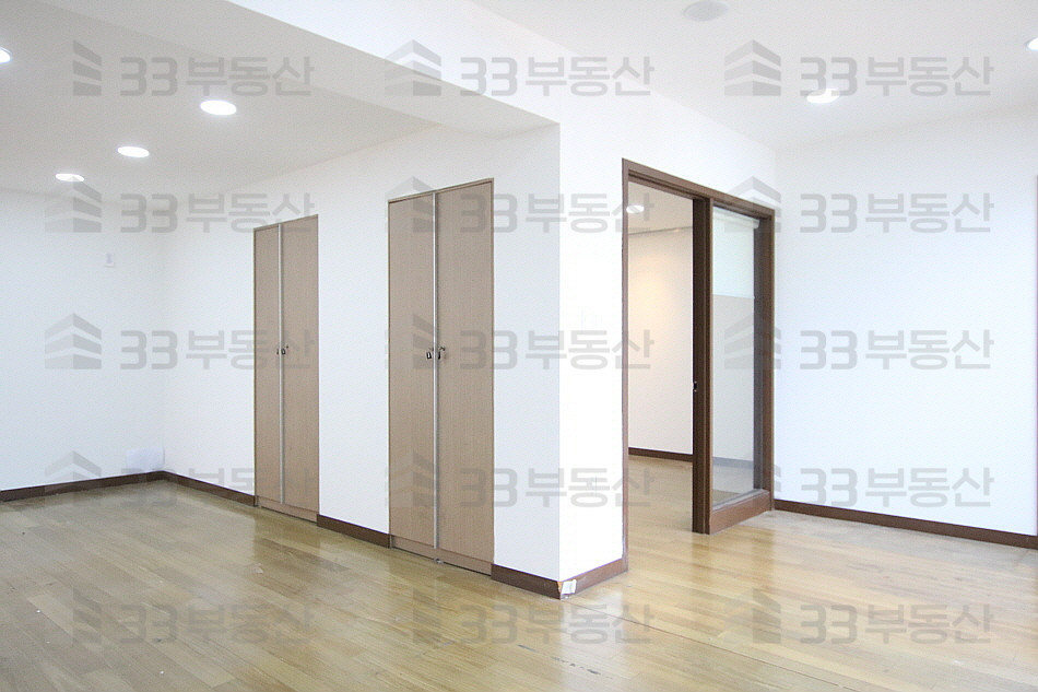 서울 강남구 청담동 청담동 역세권 중소형사무실, 옥외 널찍한 테라스 사용 가능 월세 매물번호 10303 사진 12