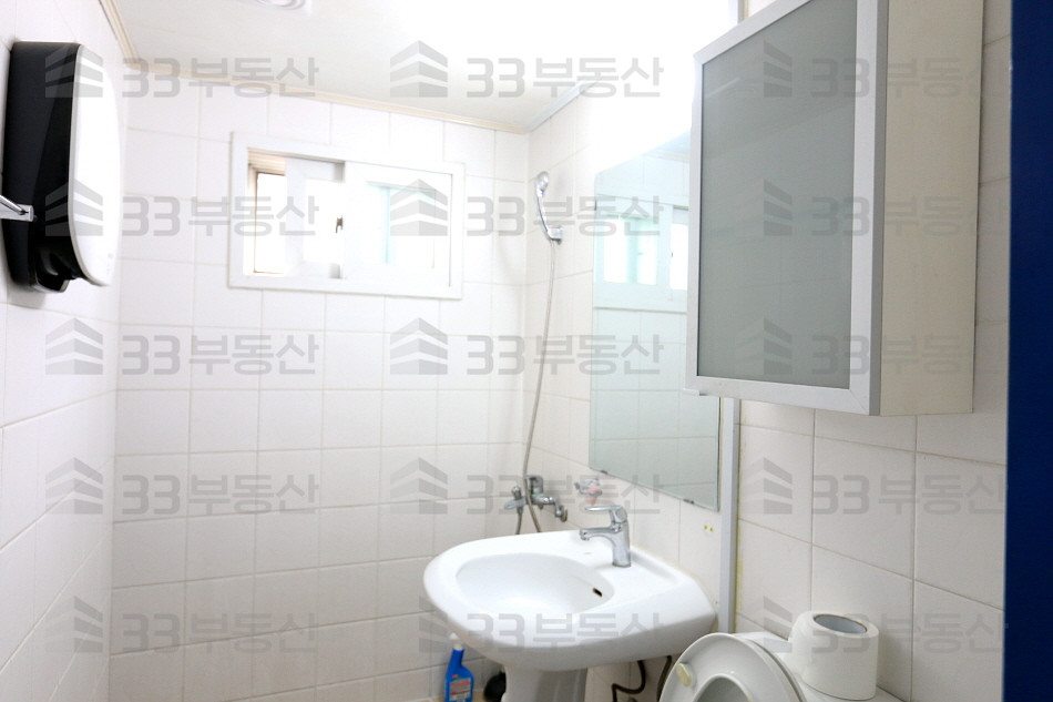 서울 강남구 신사동 신사동 가로수길 중소형오피스 25평 월세 매물번호 10325 사진 9