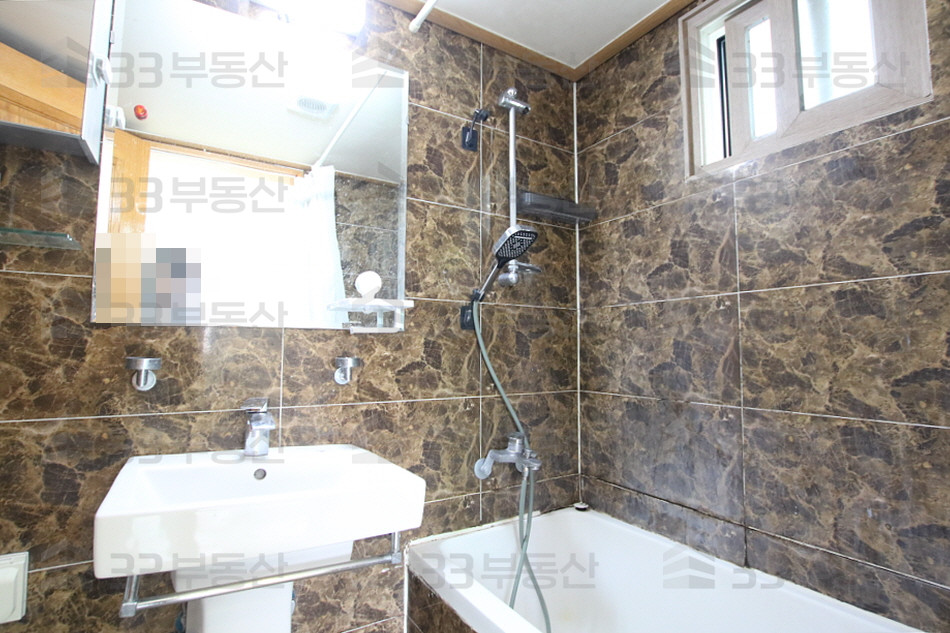 서울 강남구 역삼동 신논현역 도보 10분, 넓은 거실, 막힘없는 뷰, 즉시 입주 전세 매물번호 10337 사진 9