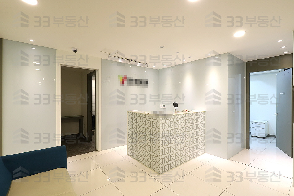 서울 강남구 신사동 압구정역도보가능 연층임대 무권리 인테리어사무실 ! 월세 매물번호 10338 사진 2