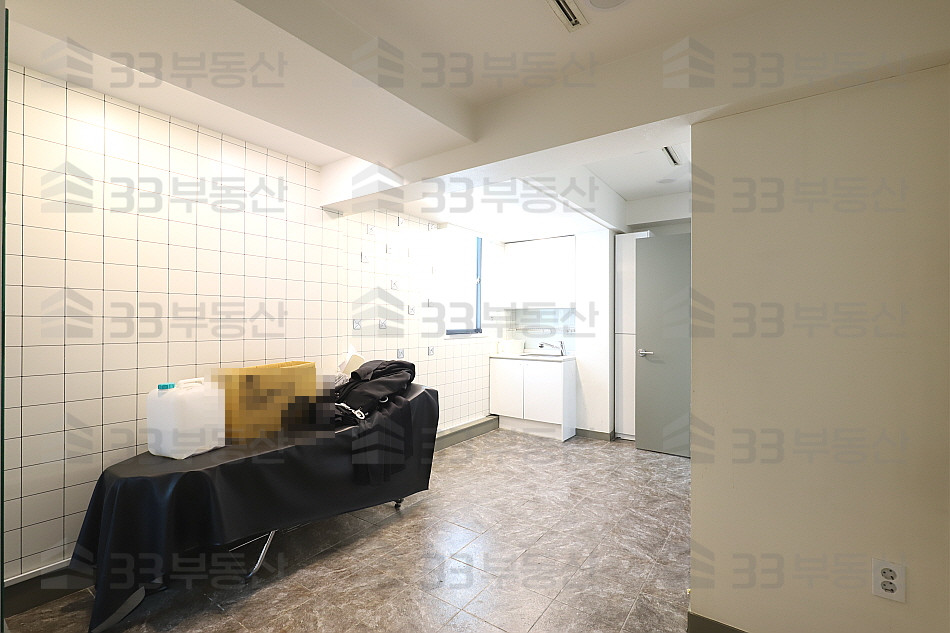 서울 강남구 신사동 압구정역도보가능 연층임대 무권리 인테리어사무실 ! 월세 매물번호 10338 사진 7