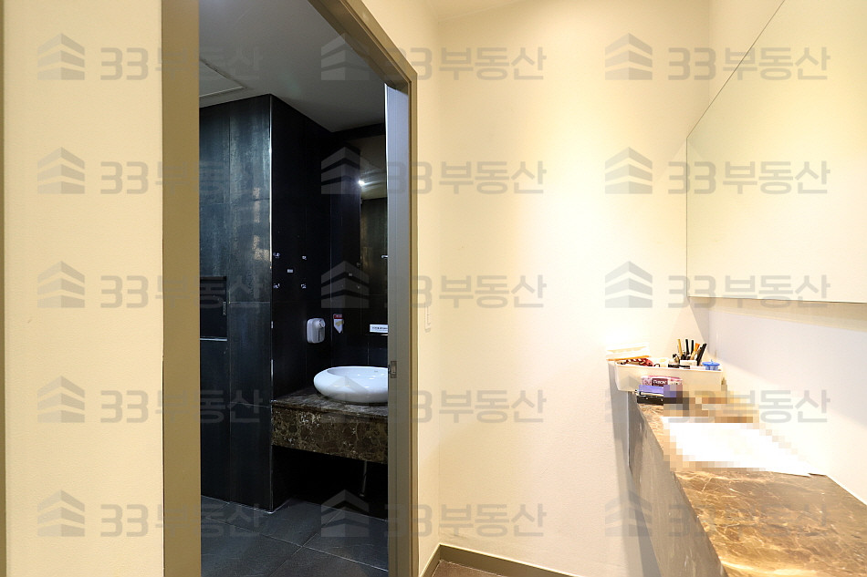서울 강남구 신사동 압구정역도보가능 연층임대 무권리 인테리어사무실 ! 월세 매물번호 10338 사진 9