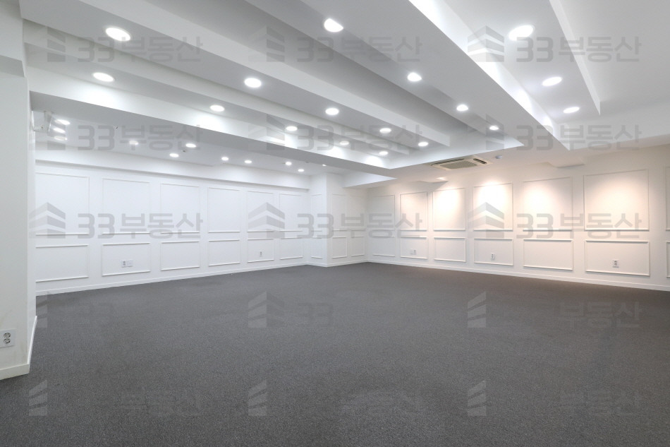 서울 서초구 방배동 방배역 역세권, 대로변, 노출좋은 복층형, 무권리 월세 매물번호 10343 사진 5