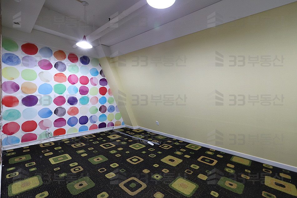 서울 강남구 신사동 압구정역도보가능 룸3 가성비굿 중소형사무실 ! 월세 매물번호 10355 사진 4