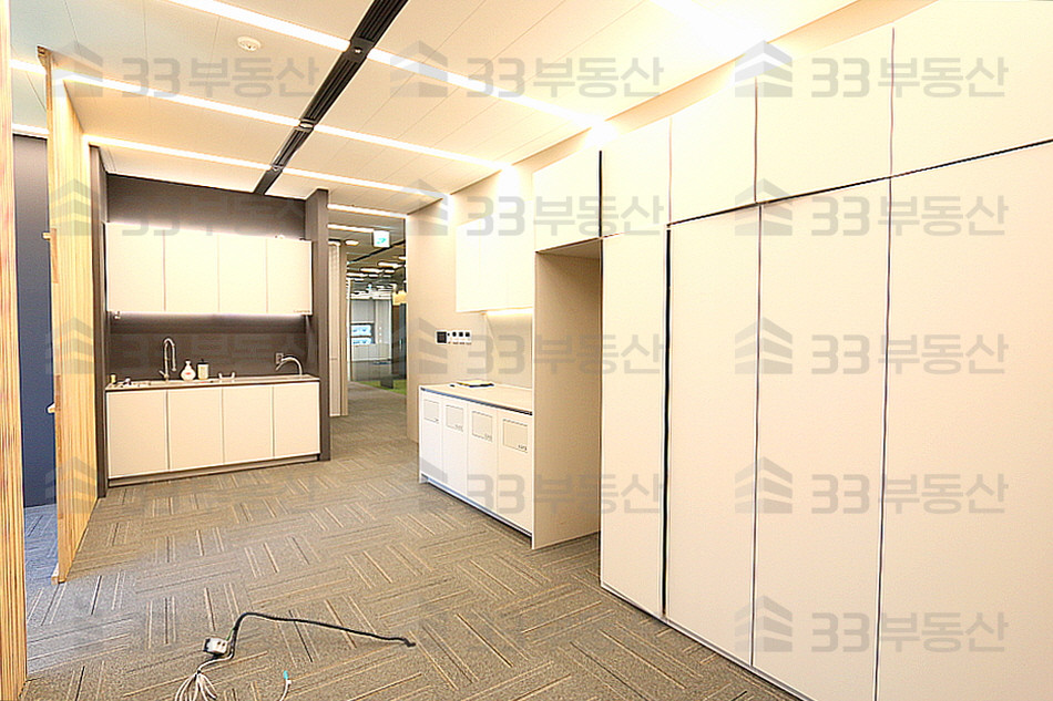 서울 강남구 역삼동 언주역도보3분,대로변 대형사무실 월세 매물번호 10361 사진 9
