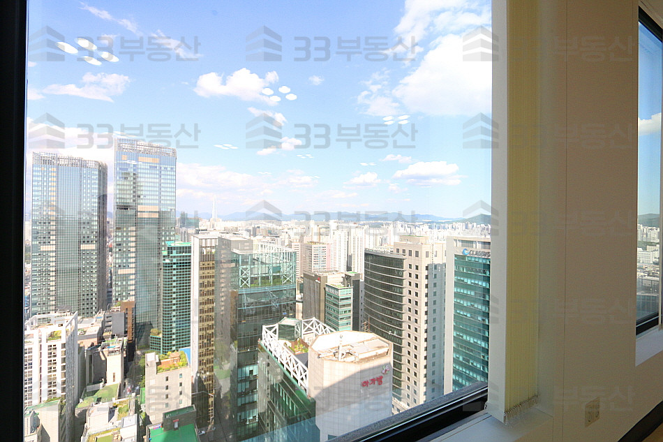 서울 강남구 역삼동 역삼역도보1분, 컨디션 최상인 대형사무실 월세 매물번호 10364 사진 7