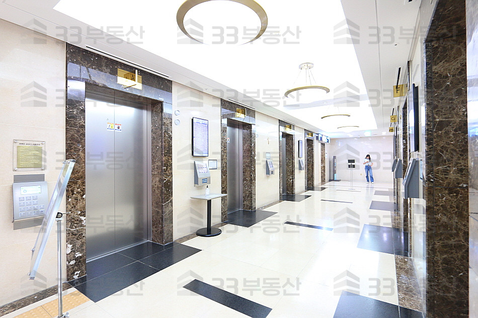 서울 강남구 역삼동 역삼역도보1분, 컨디션 최상인 대형사무실 월세 매물번호 10364 사진 9