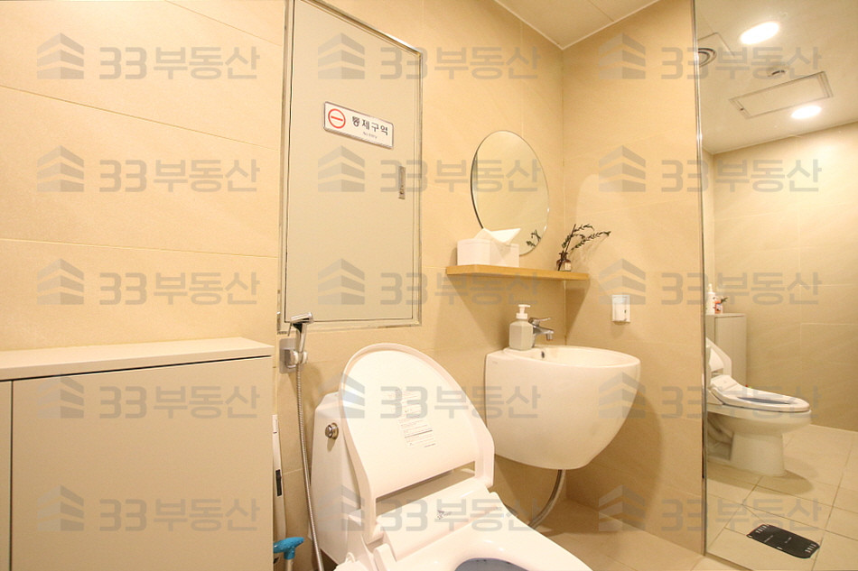 서울 강남구 청담동 영동대교 남단 한강 뷰 인테리어된 사무실 월세 매물번호 10366 사진 13