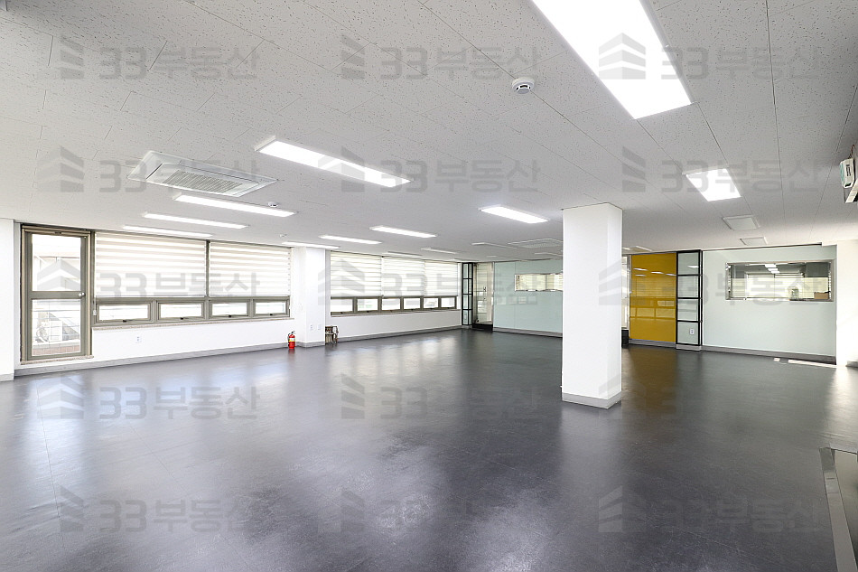 서울 강남구 논현동 신사역도보4분 2룸 자주식주차 외관내관컨디션굿 ! 월세 매물번호 10371 사진 1