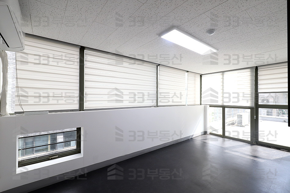 서울 강남구 논현동 신사역도보4분 2룸 자주식주차 외관내관컨디션굿 ! 월세 매물번호 10371 사진 4