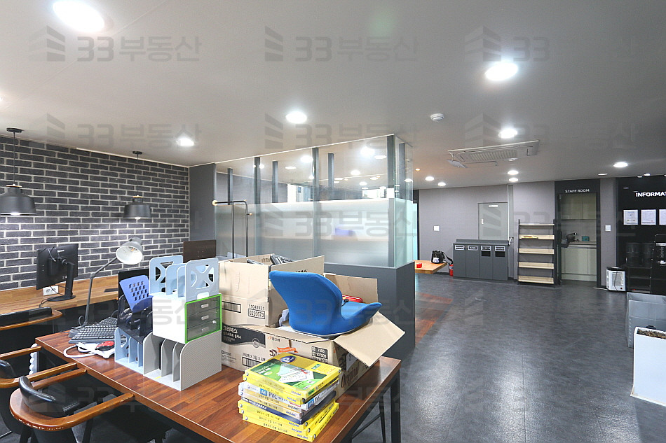 서울 강남구 역삼동 뱅뱅사거리위치, 다수의룸, 조용하고 넓은사무실 월세 매물번호 10374 사진 4