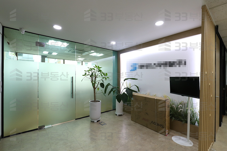 서울 강남구 대치동 티케이오케이빌딩동 삼성역인근 용도변경가능 전용면적大 가성비굿 사무실 ! 월세 매물번호 10381 사진 2