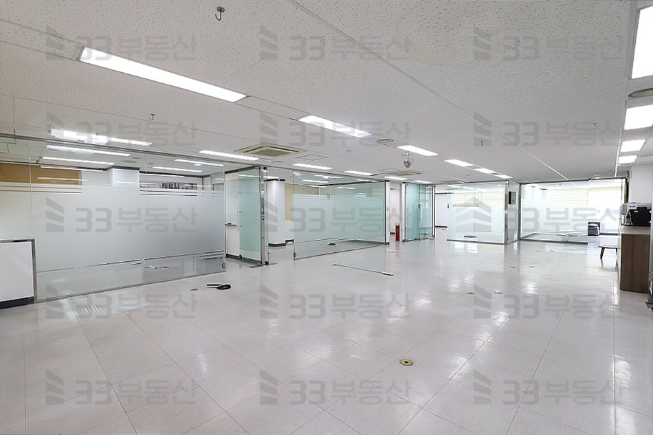 서울 강남구 대치동 삼성역인근 테헤란로사무실 전용면적大 용도변경가능 유동인구多 ! 월세 매물번호 10384 사진 3